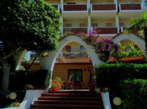 Hotel Punta Faro