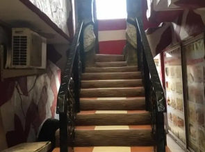 Riklyn Hotel