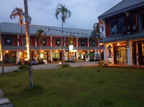 Suratthani Airport Resort