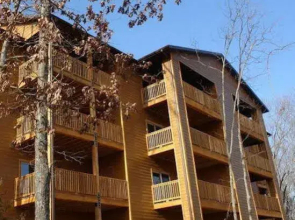 Capital Resorts Crowne View Heights
