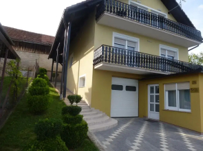 Apartments Miše