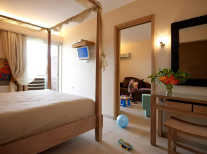 Belle Helene Hotel