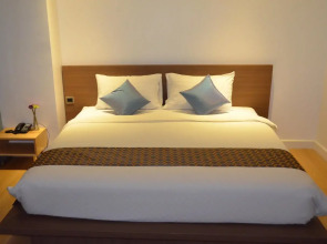 The Scenery City Hotel