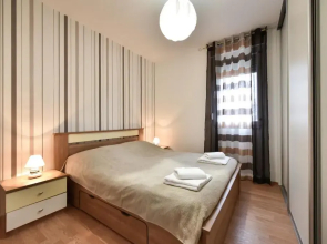 Apartment Purple Summer City