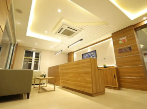 Hotel Sharda Residency