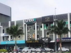 Manhattan Suites IPOH Waterpark by uBook