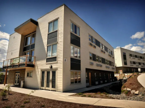 Residence & Conference Centre - Merritt