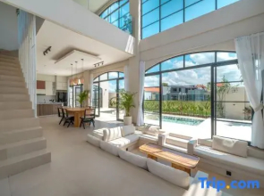 Le Mansion: 3BR Luxury Villa in Seseh Bali   - A Luxury Private Villa By Balinest Villas