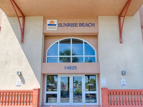 Sunrise Beach Resort by Wyndham Vacation Rentals