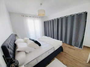 Luxury 2 bedrooms with Parking&Terrace