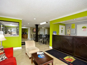 Super 8 Cartersville