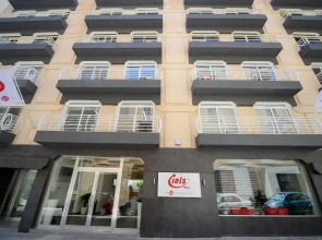 Day's Inn Hotel and Residence