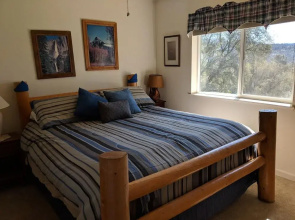 Yosemite Nights B&B