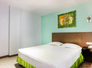 Hotel O Makassar near Losari Beach formerly Ocean View Hotel