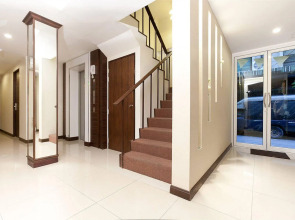 Arawana Express Chinatown