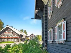 Bomban Karjalaiskylä, Carelian Village