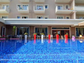 Sandy Beach Resort