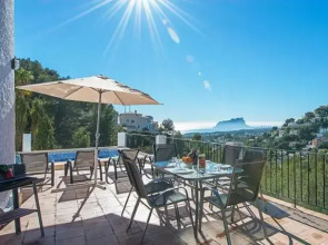 Villa Nebua