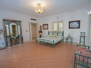Chic 4-Bedroom White Villa for Rent in El Gouna Egypt