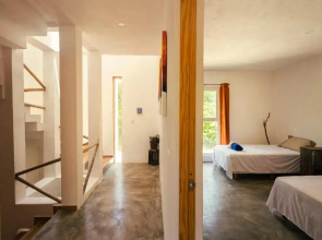 Relaxing comfortable jungle view Eklum Villa Rivera Maya Puerto Morelos POOL AC GYM GATED COMMUNITY