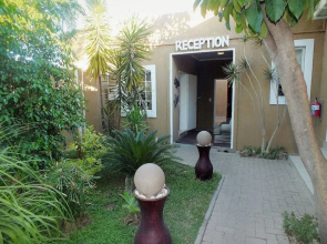 Uzuri Guesthouse