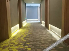 V TOUR Hotel