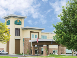 La Quinta Inn & Suites by Wyndham York
