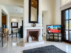 3 bedroom Villa Anassa 31 with private pool and golf course views, near resort village square on Aphrodite Hills Resort