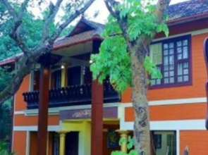 Dahlia Beach Resort
