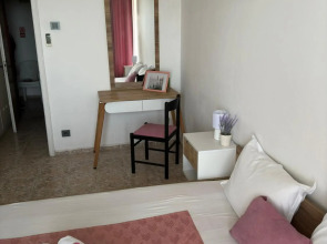 Sunny Varshava Hotel