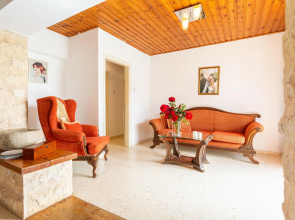 Villa Constantinos Large Private Pool Walk to Beach Sea Views A C Wifi Car Not Required - 2220