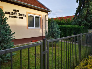 Máté Holiday Home
