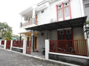 RedDoorz @ Jalan Damai