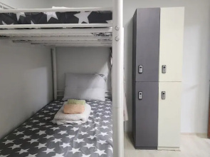 Disco PangPang GuestHouse (Foreigners only)