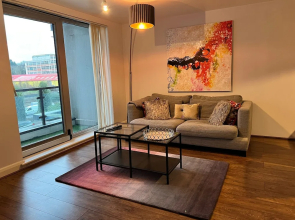 Cosy Flat 2mins Walk From Maidstone Station