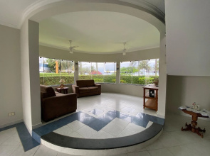 Casa Alto Padrão Frente ao Mar