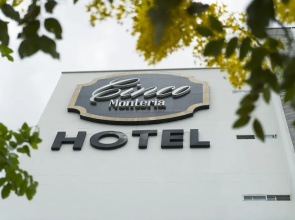Hotel Cinco Monteria