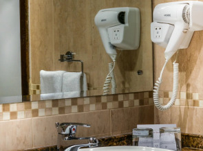 First Central Hotel Suites