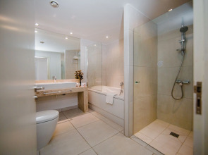 Napa Plaza Hotel - Adults Only