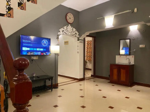 Le Pondy Luxury