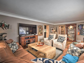 Pet-friendly Retreat ~ 1 Mi to St Louis River!