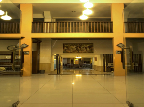 Collection O 295 Grha Ciumbuleuit Guest House