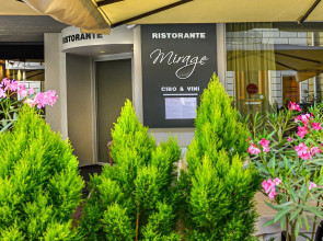 Hotel Mirage