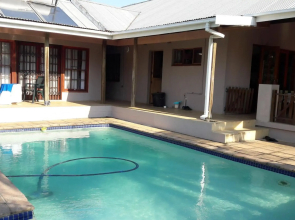 Jacaranda Guesthouse