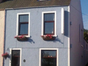 Lakeview Guest House