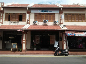 Spot on 89708 Sydney Backpackers Melaka