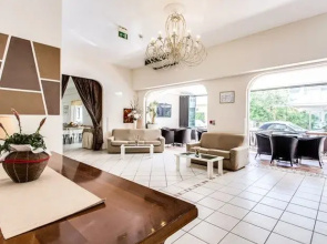 Anthos Hotel
