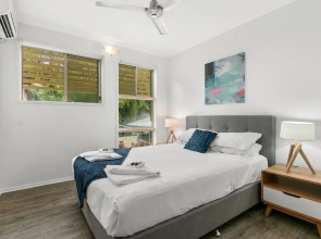 Marlin Cove Resort, Private Apartment