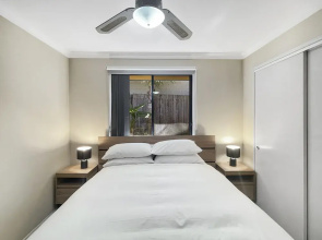 Our Haven: 4-bed Escape Near Beach & Mogo Trails