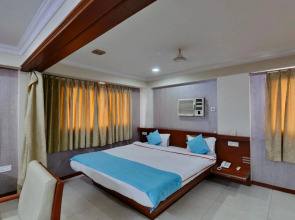 OYO 3883 Hotel Grande Royale